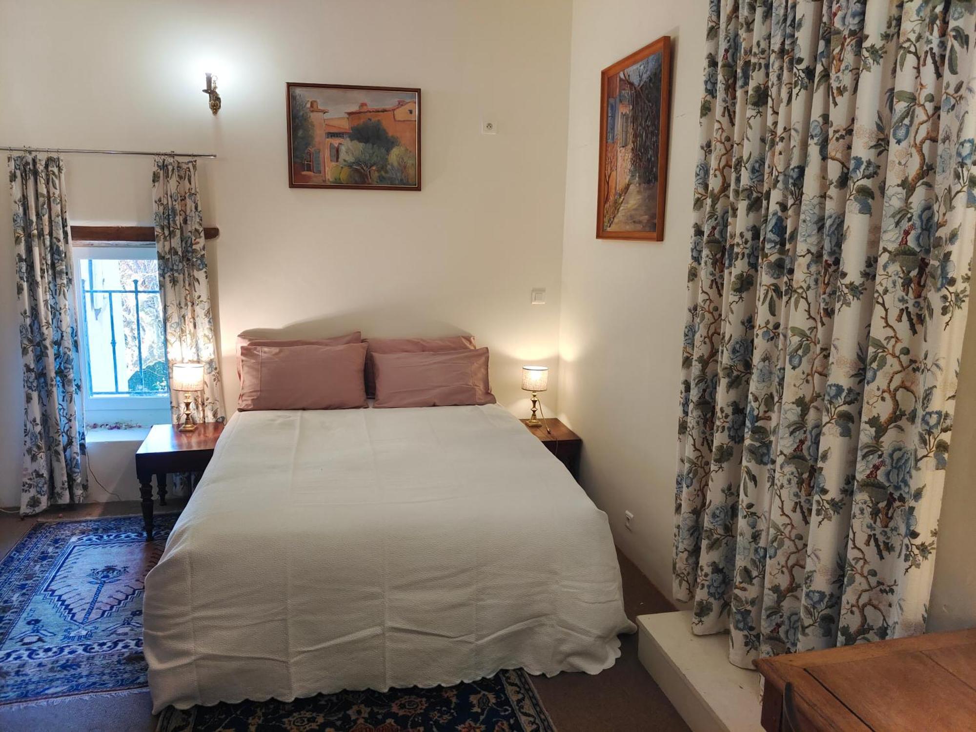 Rue Du Chateau A Cabrieres D'Avignon Bed and Breakfast Exterior foto