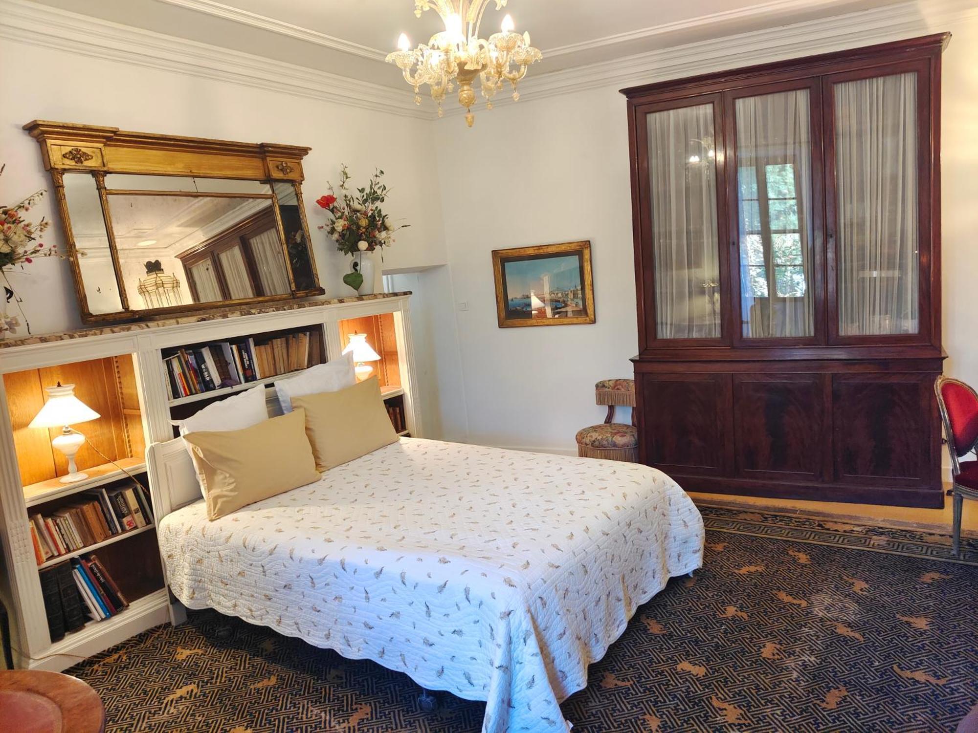 Rue Du Chateau A Cabrieres D'Avignon Bed and Breakfast Exterior foto