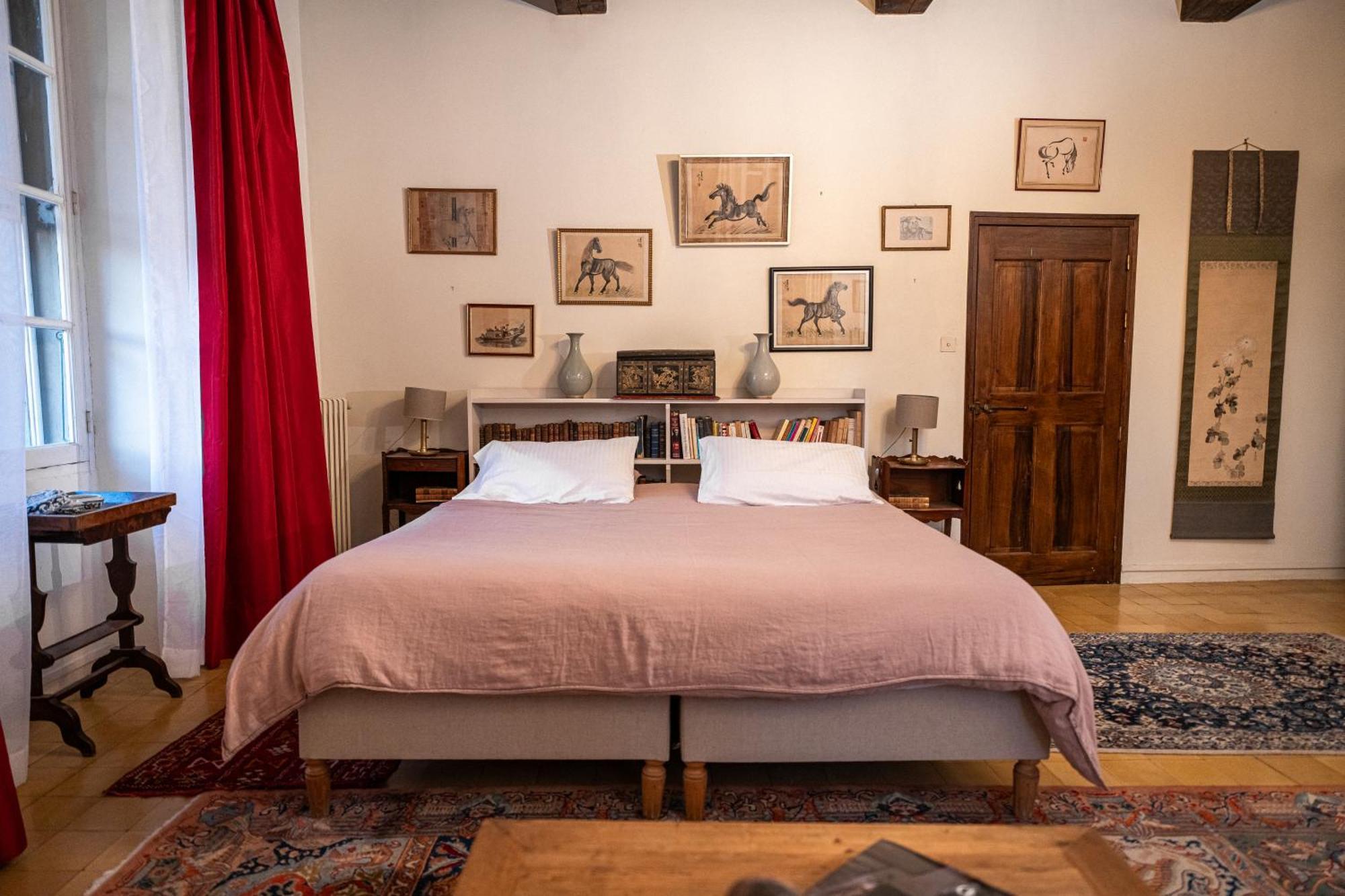 Rue Du Chateau A Cabrieres D'Avignon Bed and Breakfast Exterior foto